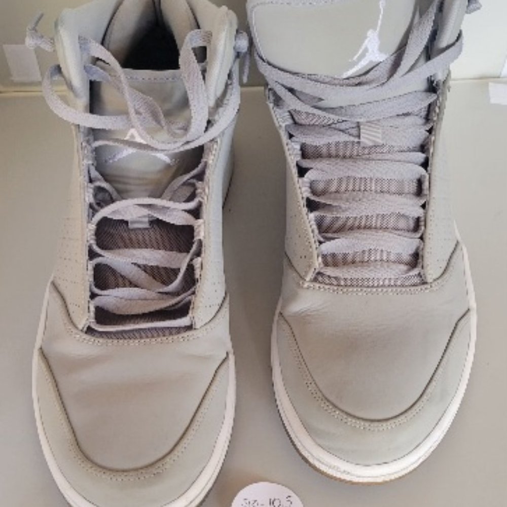 Nike Air Jordan 1 Flight